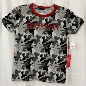 True Religion Kids Camo Short Sleeve Tee - Red, Gray, and Black.    Size  7. NWT
